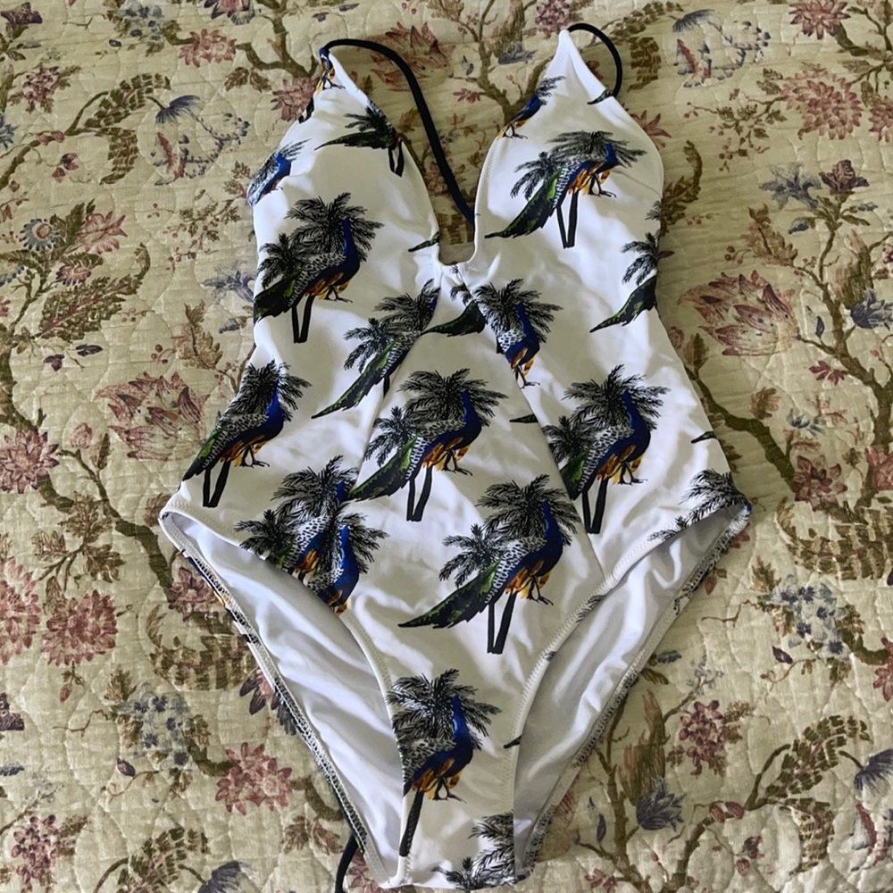 One piece high cut swimsuit